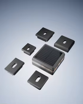 Modern IP65 Waterproof Square LED Solar Pillar Light Multi-Base Outdoor Post Light For Garden Gate &amp; Fence Battery Powered