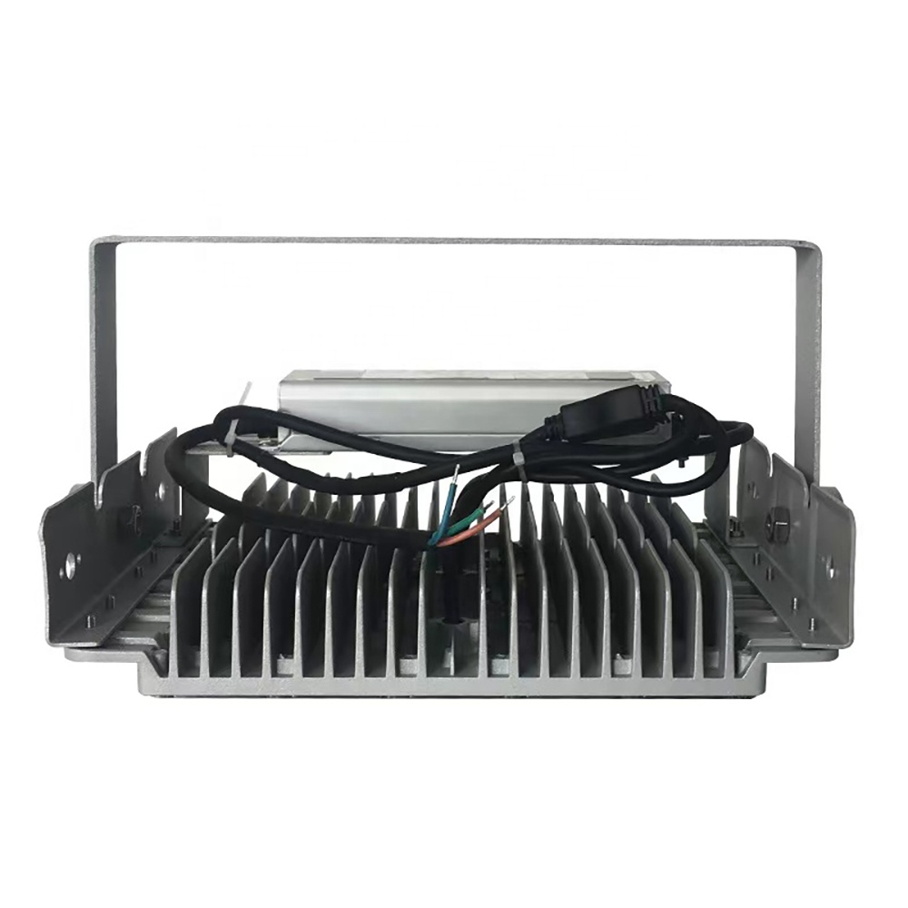 Manufacturer Selling High Quality 50W 100W 150W 200W 250W 300W 400W 500W 600W Flood High Bay Led Tunnel Light