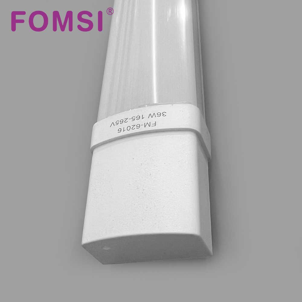 FOMSI 18W 36W Led Ip65 Tri-proof Light Waterproof Batten Lamp for Warehouse or Garage LED Vapor-Tight Light