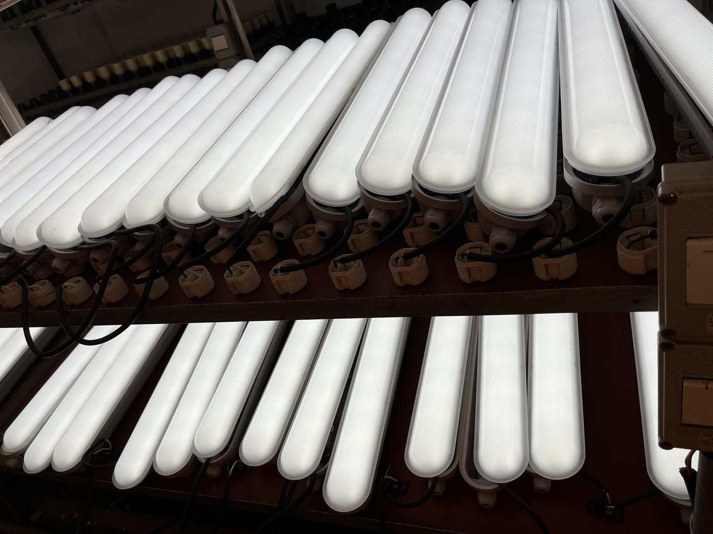 LED Tri-proof Light Profile View 1