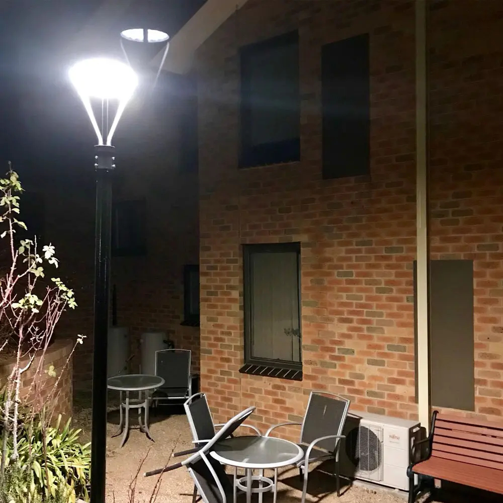 Factory Wholesale 40W Garden Lights Outdoor Solar System Powered Available Custom Garden LED Post Top Lights