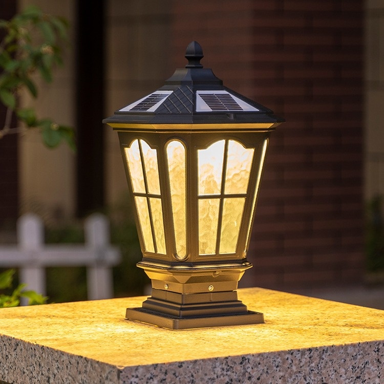Solar-Powered Pillar Lights European-Style Outdoor Waterproof Fence &amp; Gate Post Lamps American Exterior Wall-Top Column Lights