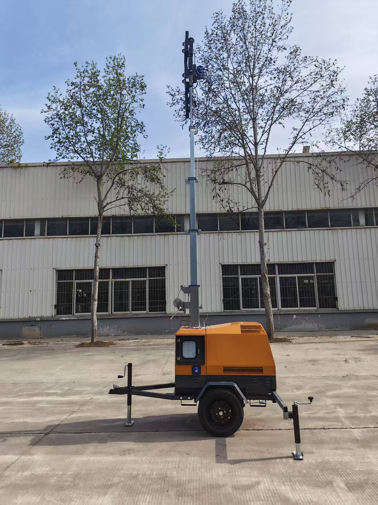 Portable Diesel Generator Lighting Tower 7m Manual Mast Industrial Outdoor Light Tower with LED Light