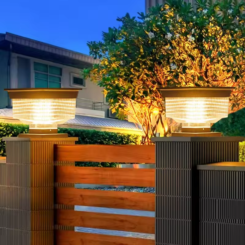 Outdoor Garden Courtyard Fence IP65 Waterproof Solar Gate Post Lamp LED Light Source Aluminum Pillar Top Light Die-Cast Aluminum