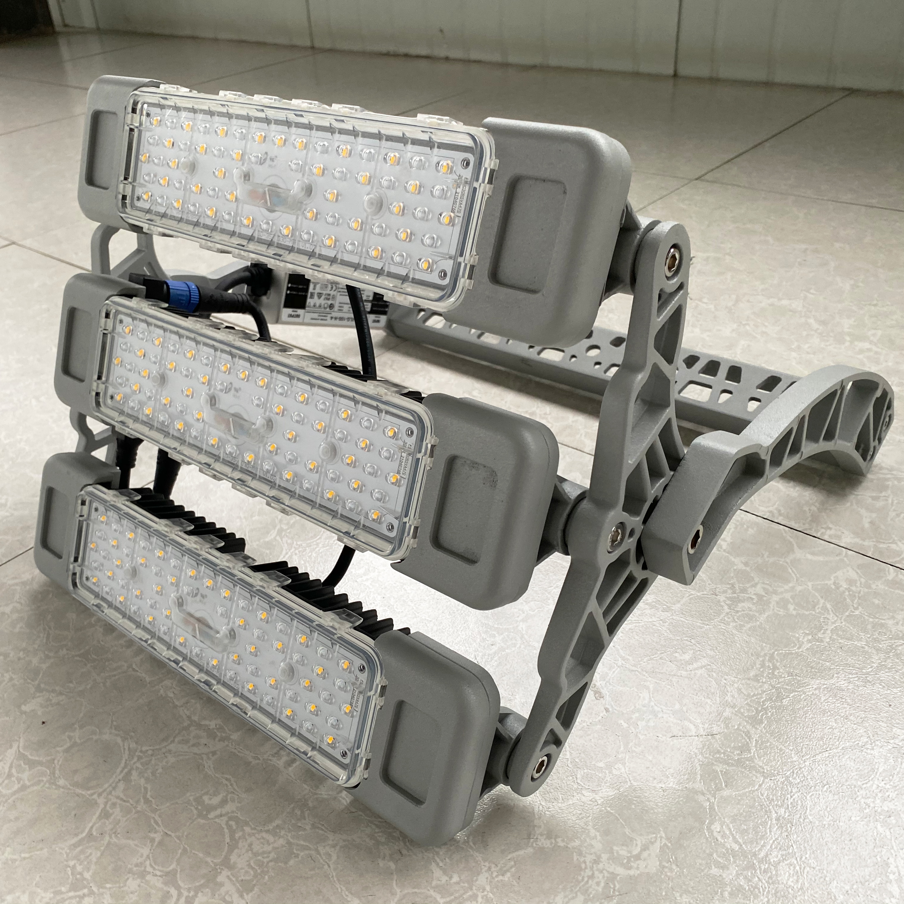 200W-500W LED Stadium Flood Light IP65 Waterproof Aluminum Alloy Housing AC Sports Field Tunnel Outdoor Lighting CRI 80 Remote