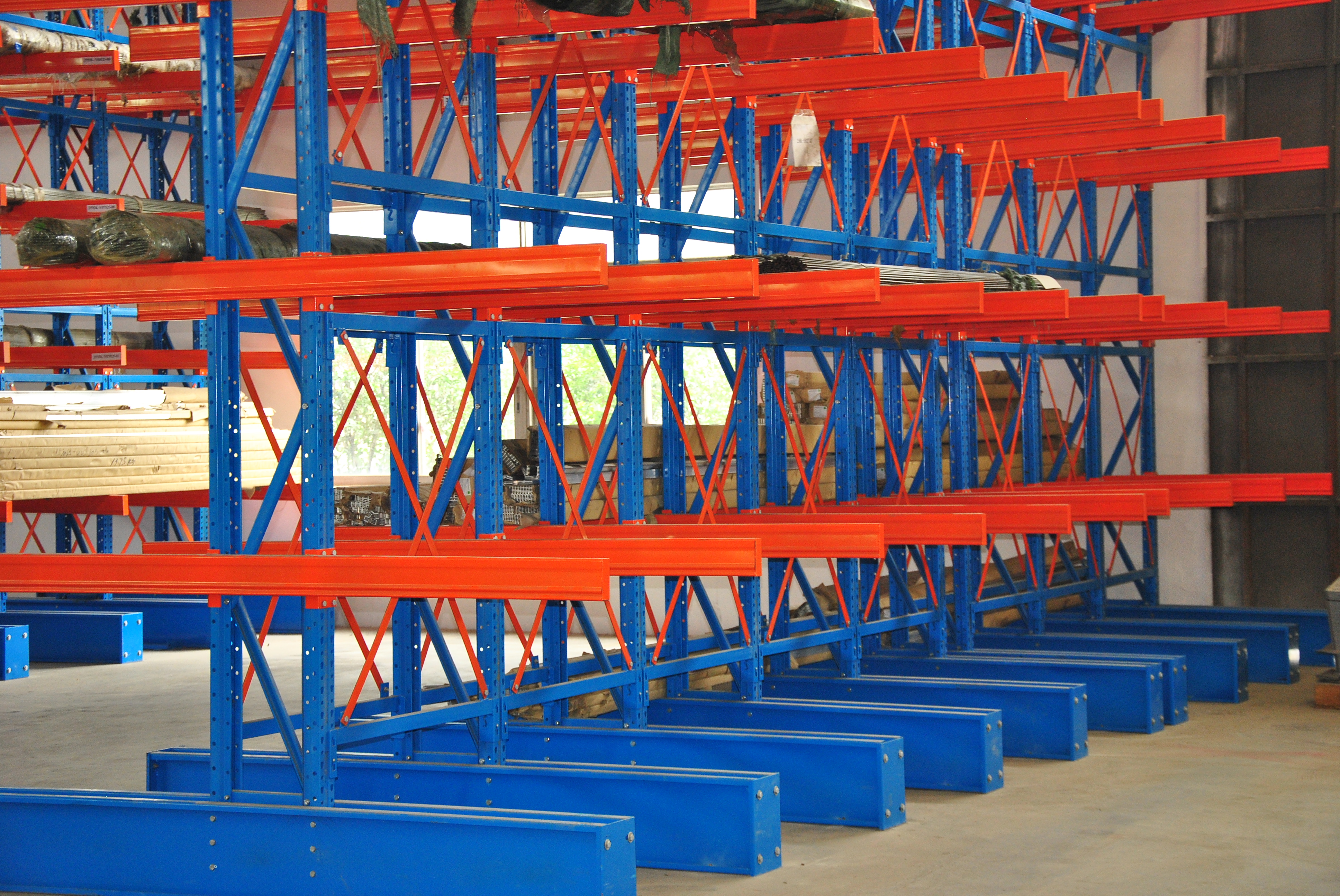 Customized Specialist  Warehouse Storage Racks Adjustable Cantilever Racking System