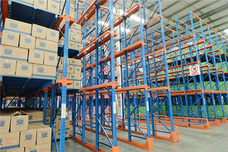 Industry Warehouse Stackable Heavy Duty Steel Manufacturer Drive in Pallet Racking System