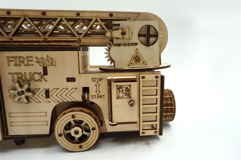 Build wooden fire truck