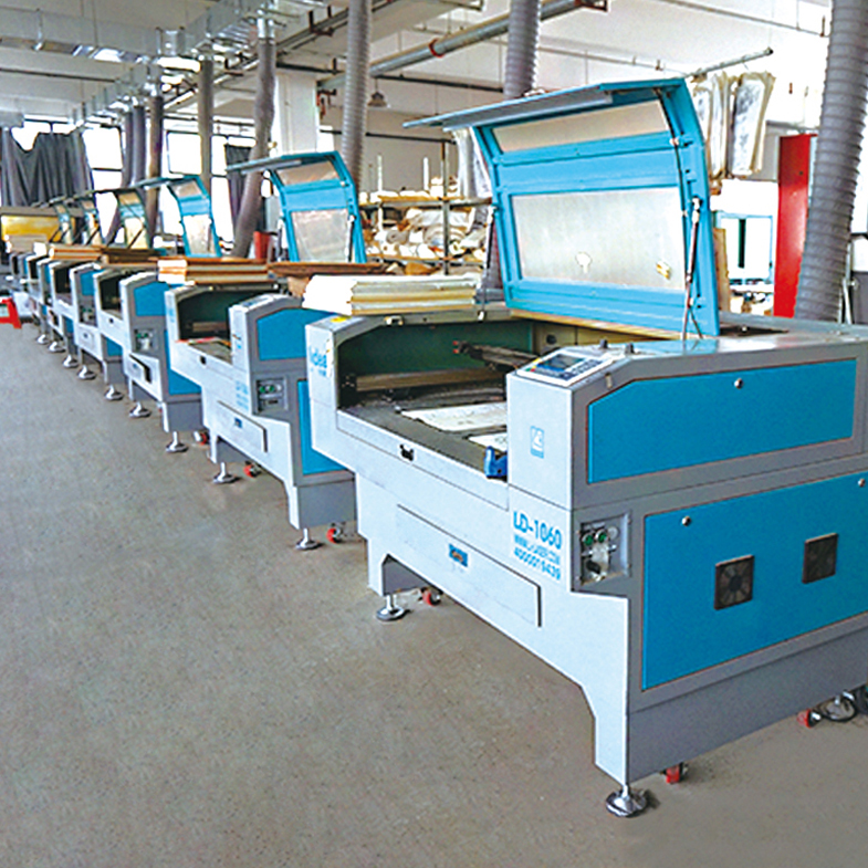 Laser Cutting Machine for precision wooden puzzle and model part production