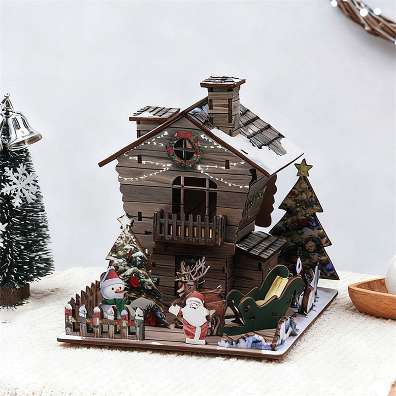 3D Wooden Christmas House Puzzle (2)
