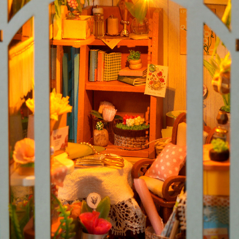 Interior Detail 2
