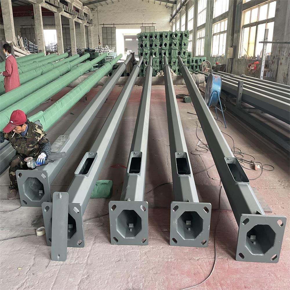 Customized Outdoor 4m 5m 6m 7m 8m 9m 10m 12m Double Single Arm Price Galvanized Steel Solar Street Lamp Post