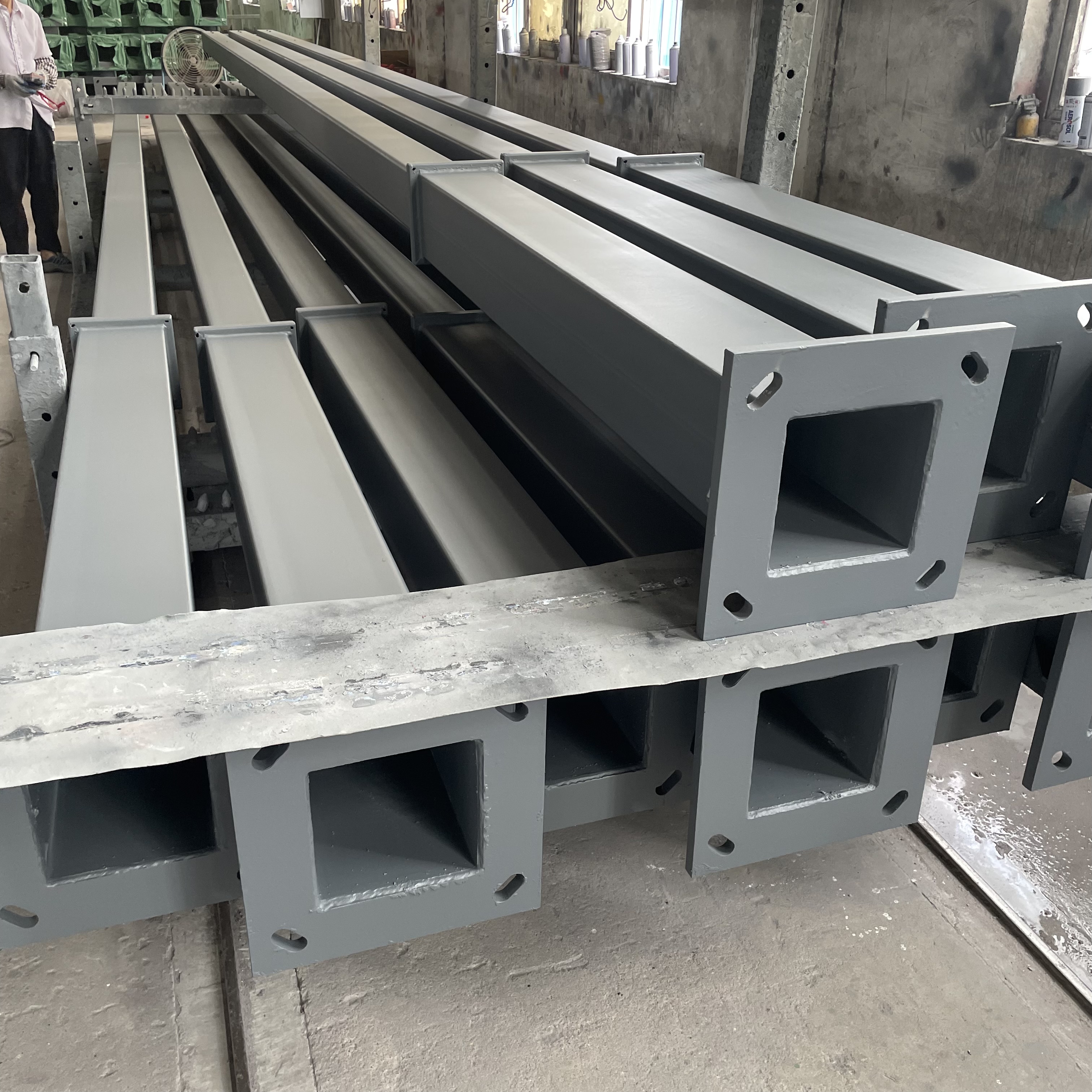 Factory Direct Hot Dip Galvanized Steel Aluminium Outdoor Street Light With Pole Polygonal/Octagonal For Square Garden Road