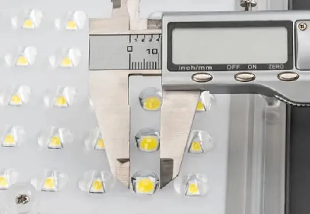 80W 100W High Power High Lumen Commercial Solar Street Light All-in-Two Design for City Streets