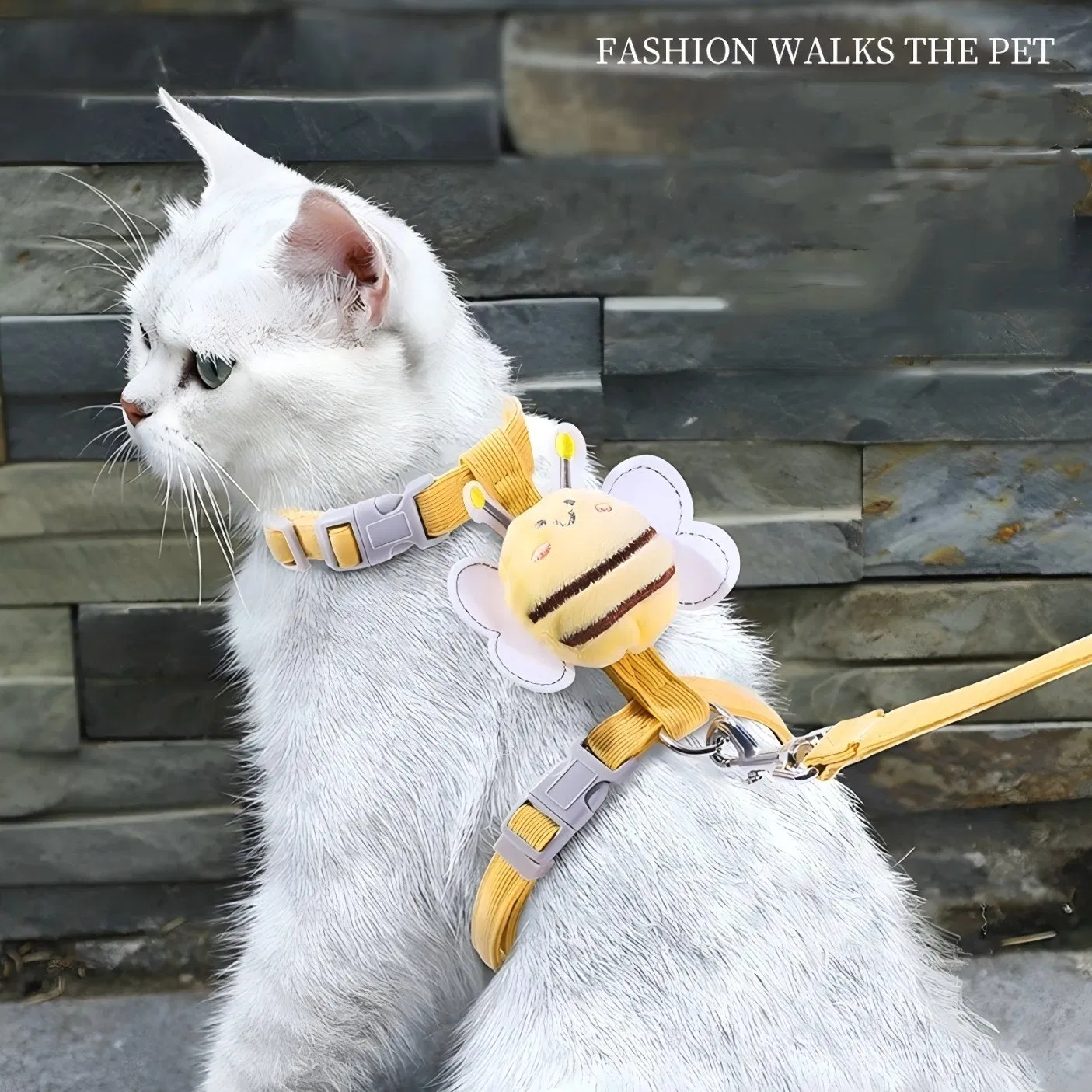 Conjunto de Coleira, Guia e Arnês para Gato Ajustável, Cartoon Abelha, Arnês Dupla Camada para Cães, Caminhada ao Ar Livre, Pequenos e Médios Animais de Estimação, Coleira para Gatos e Guia