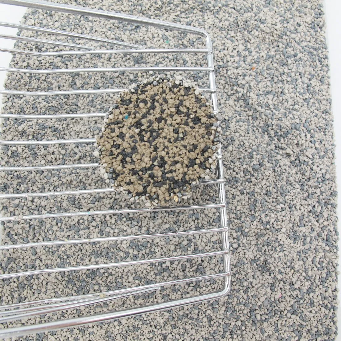 Absorção Ever Desodorizar Cheiros Limpeza Fácil Areia de Bentonita + Carvão Ativado Bentonita Moída Areia para Gato Acessórios para Animais de Estimação