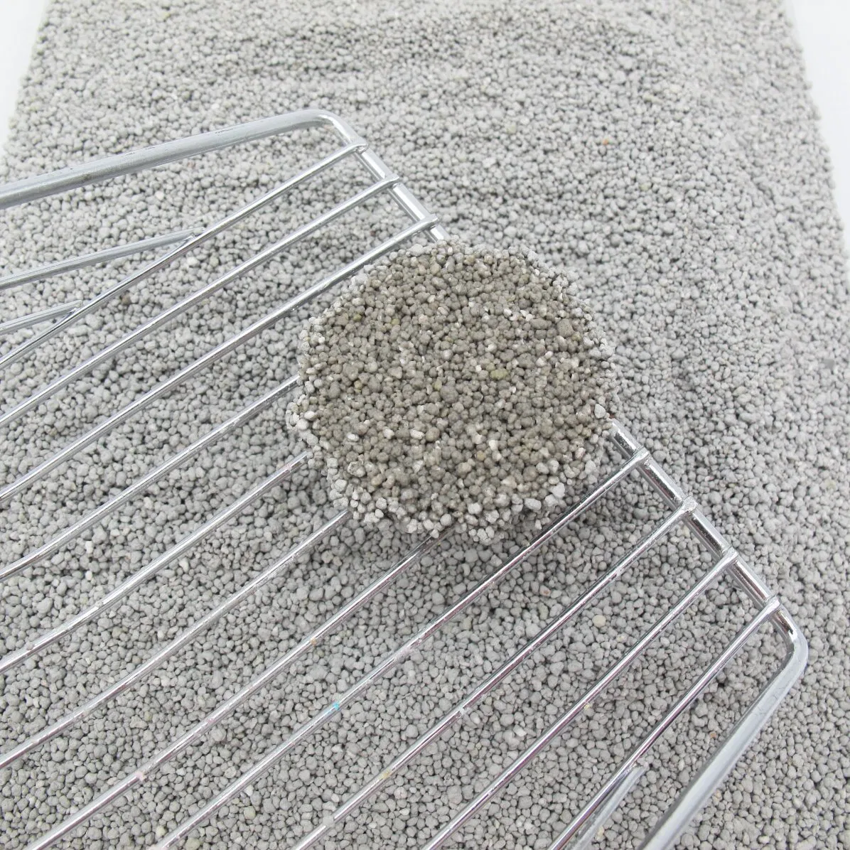Agregação Forte, Fácil de Coletar, Duradouro 1-4mm &amp; 0.5-2.5mm Areia para Gato de Argila Bentonita, Acessórios para Animais de Estimação