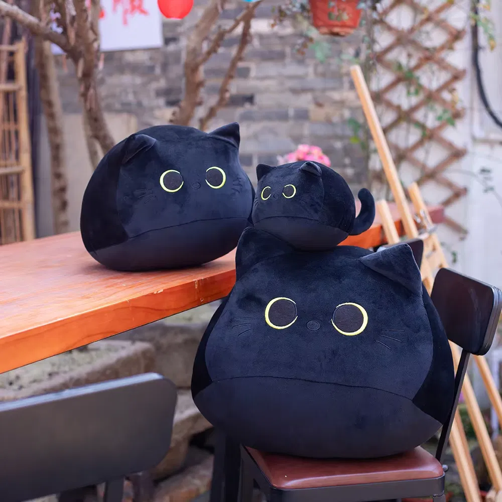Travesseiro de pelúcia de gato preto em alta venda, bonecos com logotipo personalizável, acessórios de gato fofos para festas