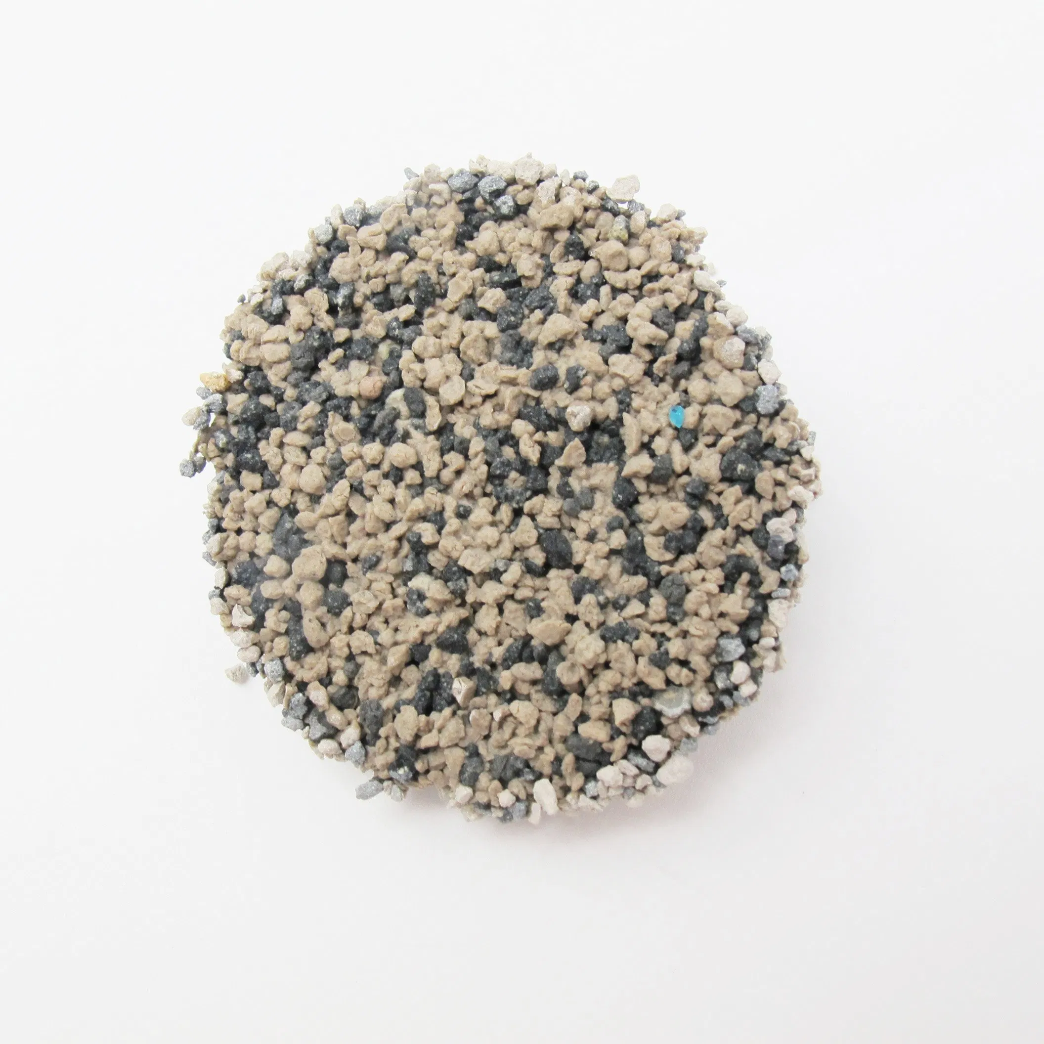 Grande Absorção de Urina Forte Desodorização OEM Bola de Carbono Ativado Aromatizada Areia de Bentonita Areia para Gato Quebrada Areias para Gato Acessório para Animais de Estimação