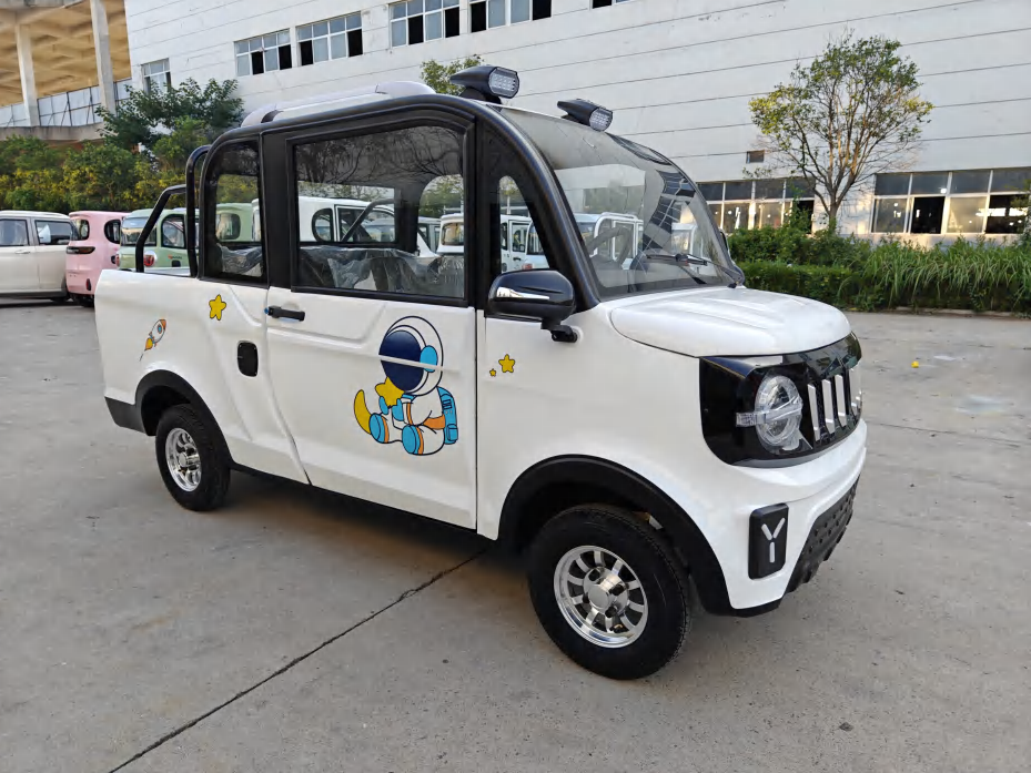 China High-Quality  Electric four -wheel car Fully Enclosed  Passenger  Family Use（CJ-DH04) Manufacturers, Suppliers