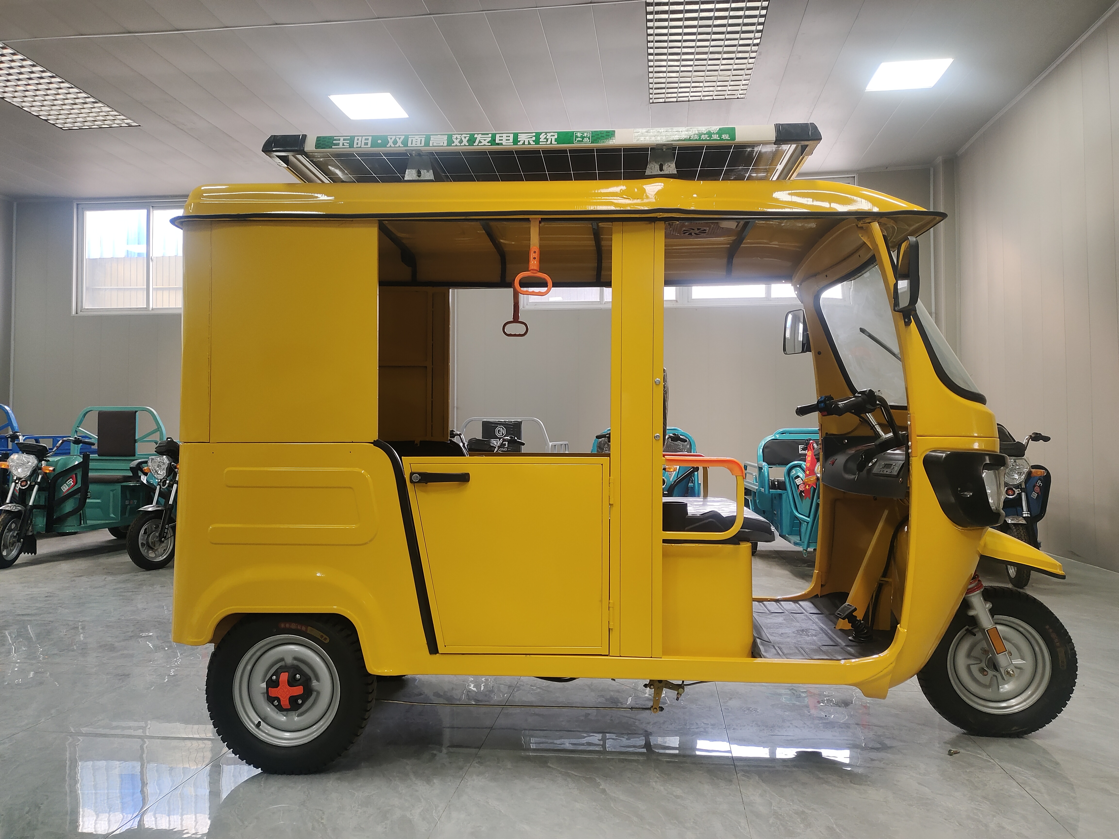 China High-Quality   Electric  Passenger Tricycle Green Tuk Tuk Vehicles (S2- 2880) Supplier, Suppliers