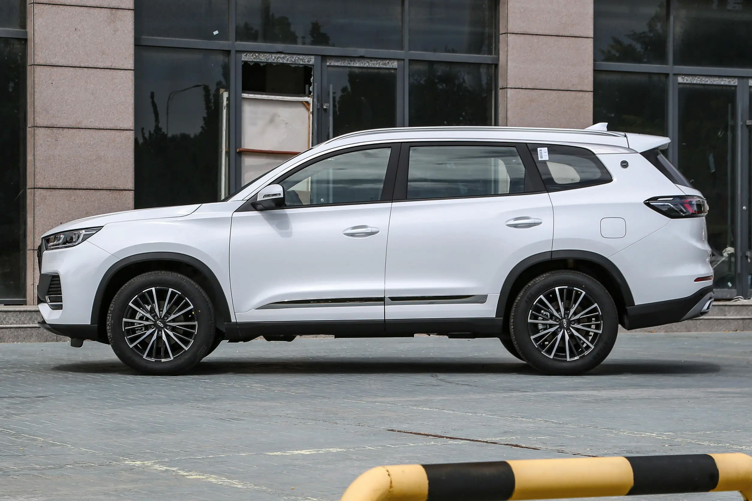 Global Leading Chery Tiggo 8 Chinese Petrol Car Manufacturer, Supplier