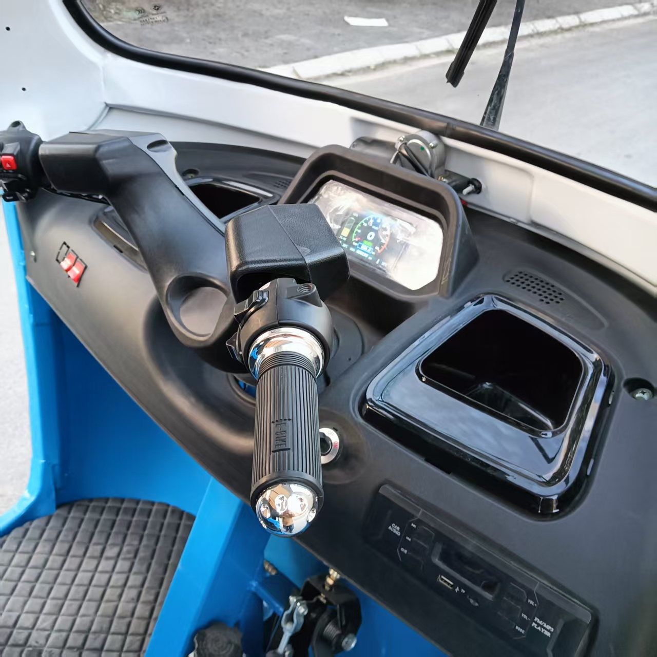 China  Electric Passenger Tricycle  Tuk Tuk Vehicles (S2-2760) Manufacturer, Supplier