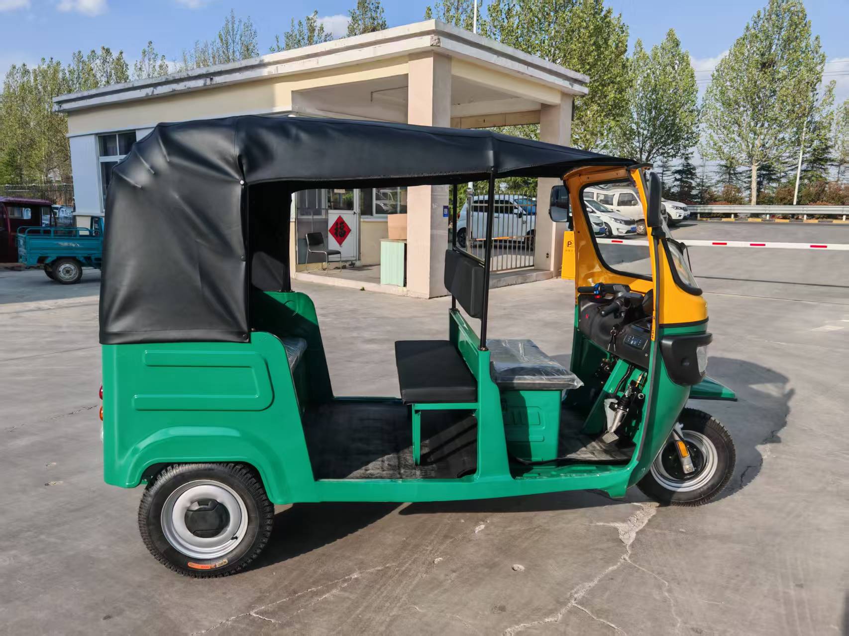 High-Quality Electric Three-Wheel Passenge Tuktuk Taxi Manufacturers, Supplier