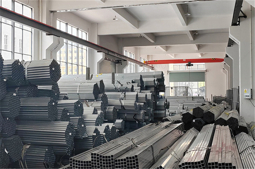 Funjump metalworking workshop - anti-rust powder coating process