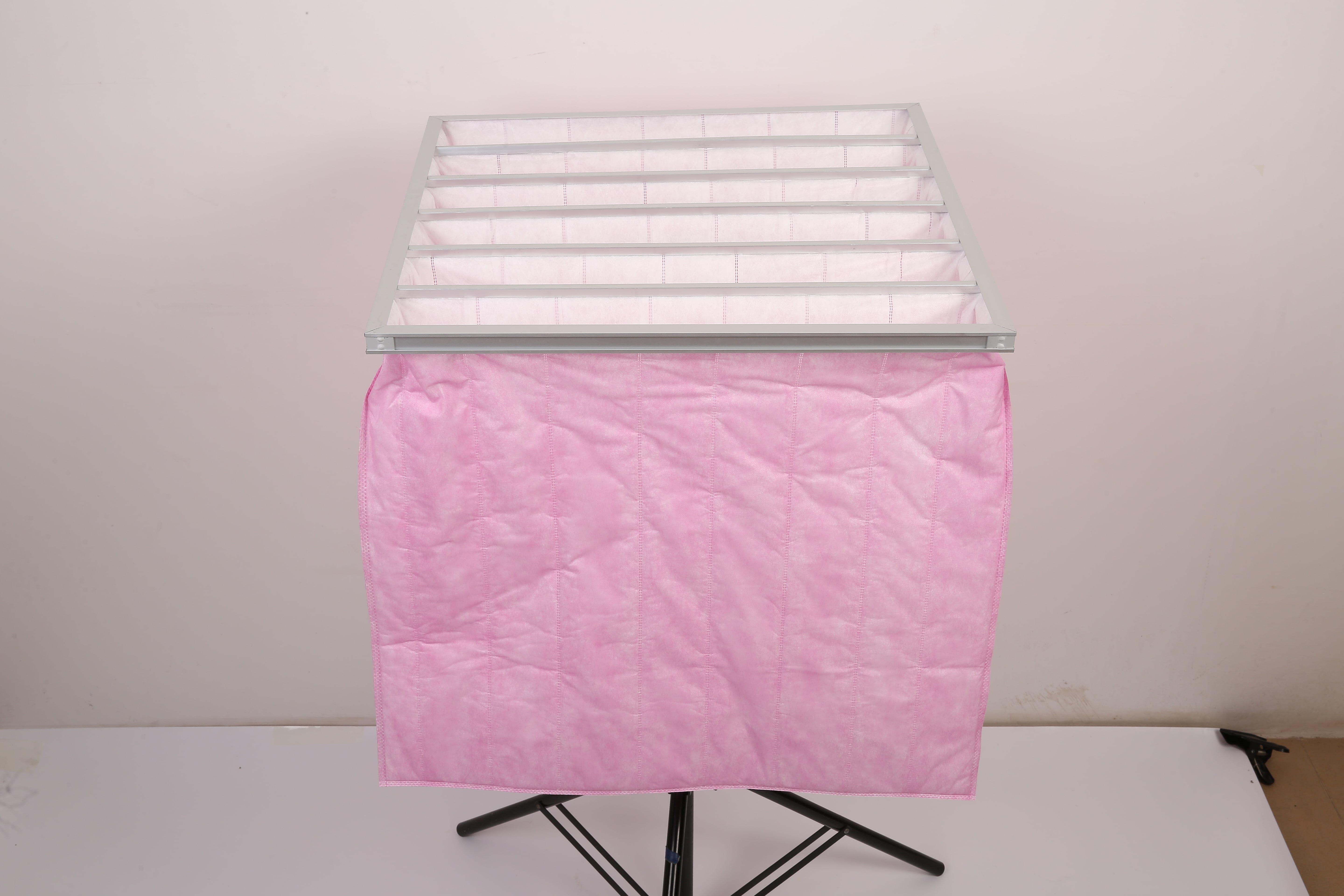 Synthetic Pocket Filter Detail 2