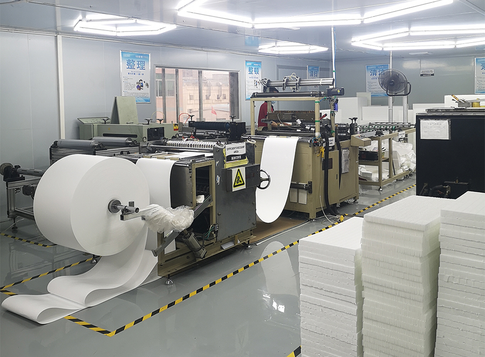 LJF air filter production step 7 - Assembly of air filtration units