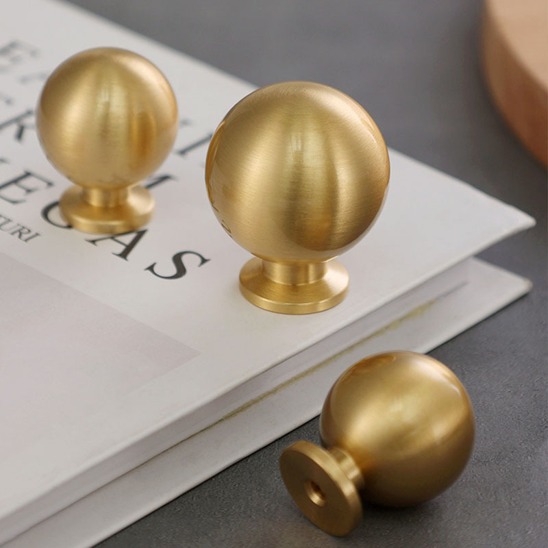 Wholesale French light luxury brass cabinet door handle Furniture Hardware Manufacturers, Supplier