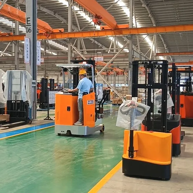 Reach Truck Detail 2