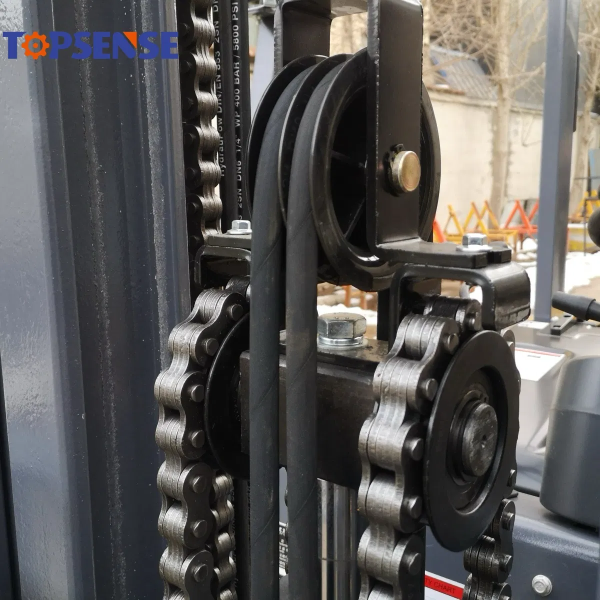 Multi Directional Mini 2ton Diesel Electric Forklift Truck Industrial Construction Lifting Equipment