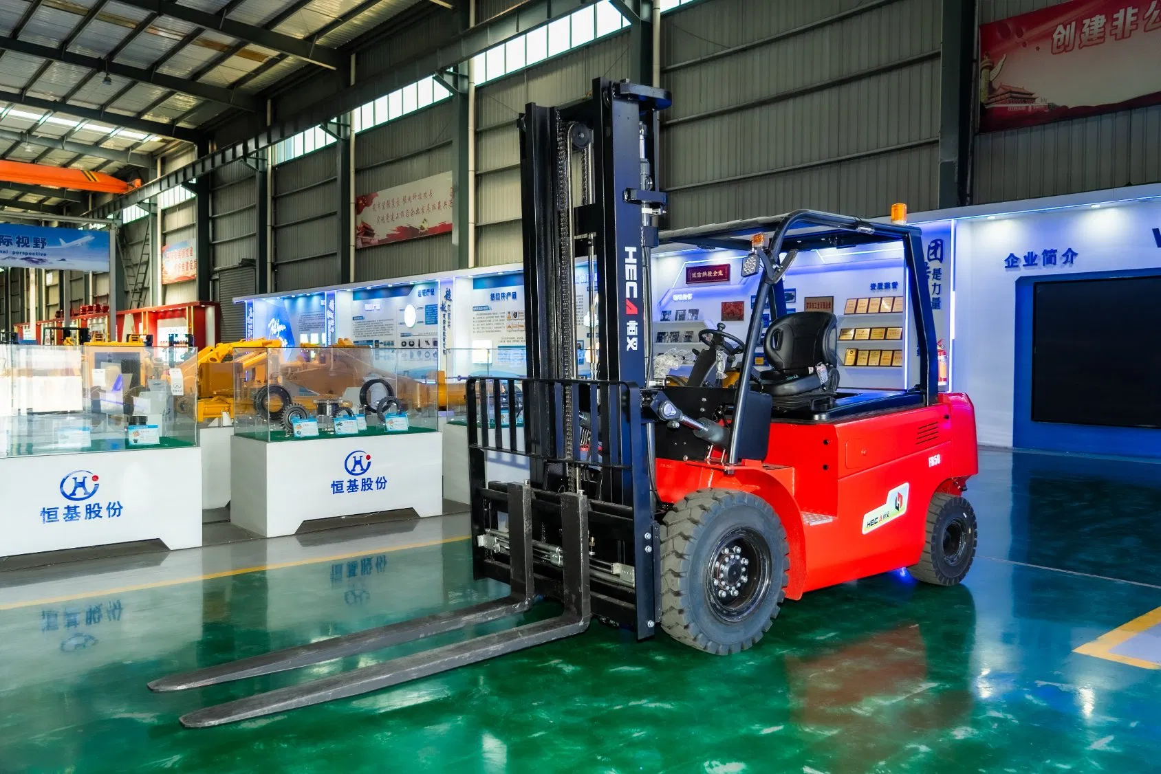5-6t AC Electric Counterbalance Forklift with Intelligent Fast Charger