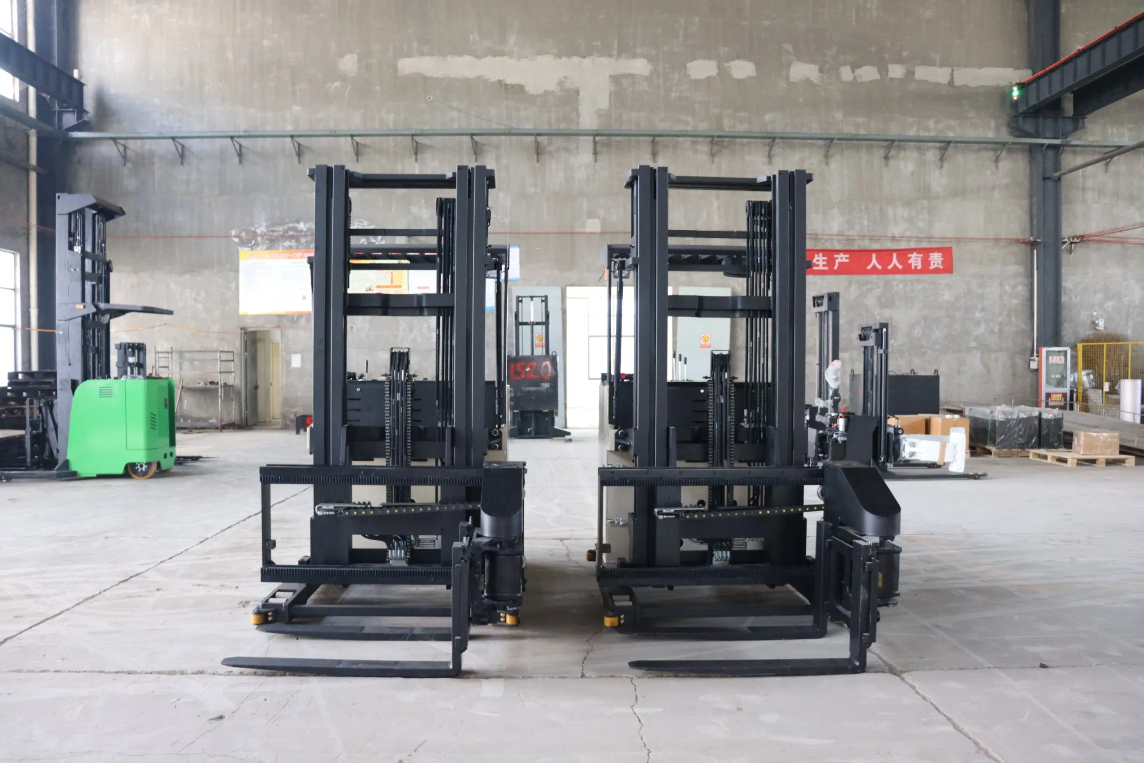 Superior-Quality High Load Capacity Electric Reach Truck for Indoor Warehouse Handling