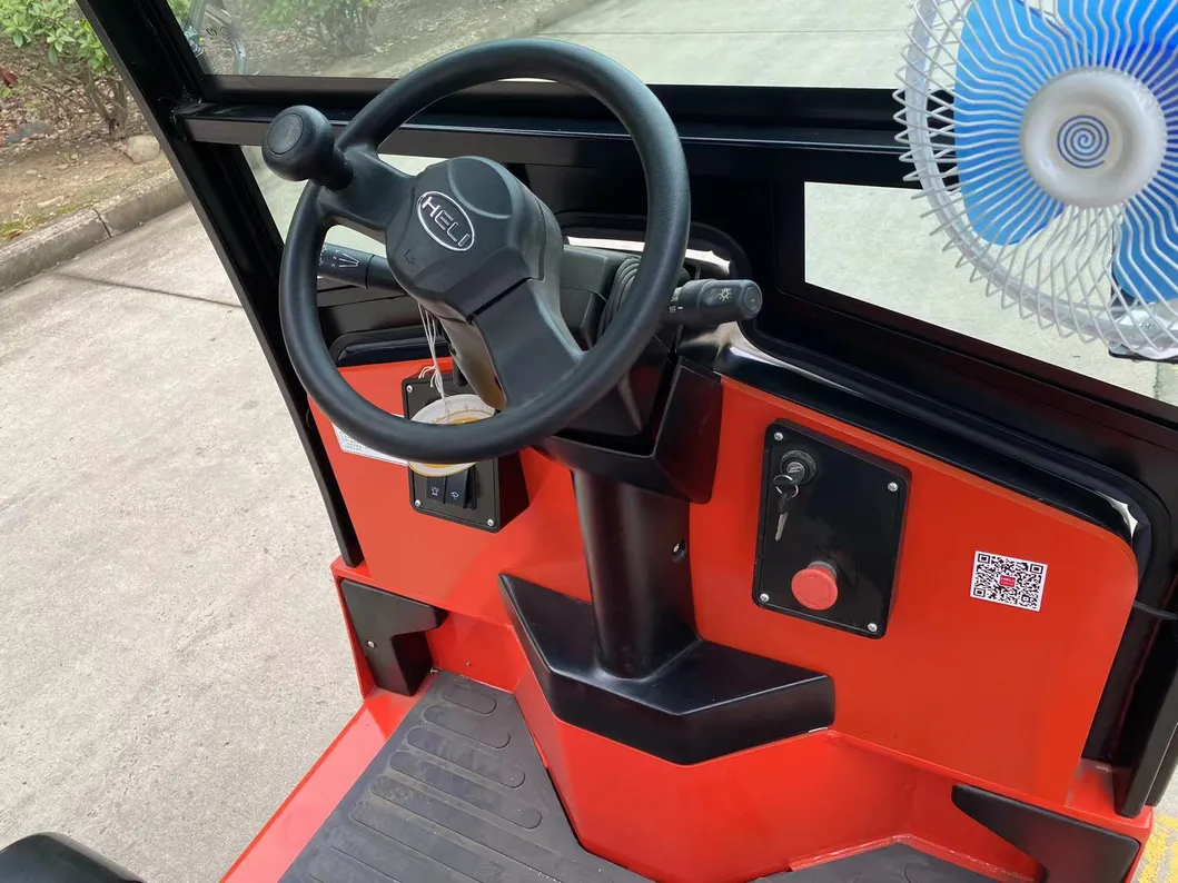 Industrial Electric Tow Tractor 2