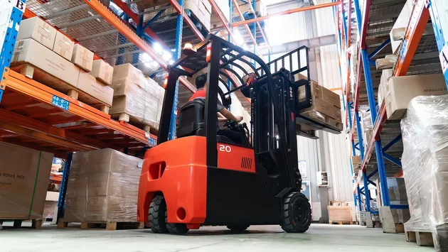 Forklift Use Case 2