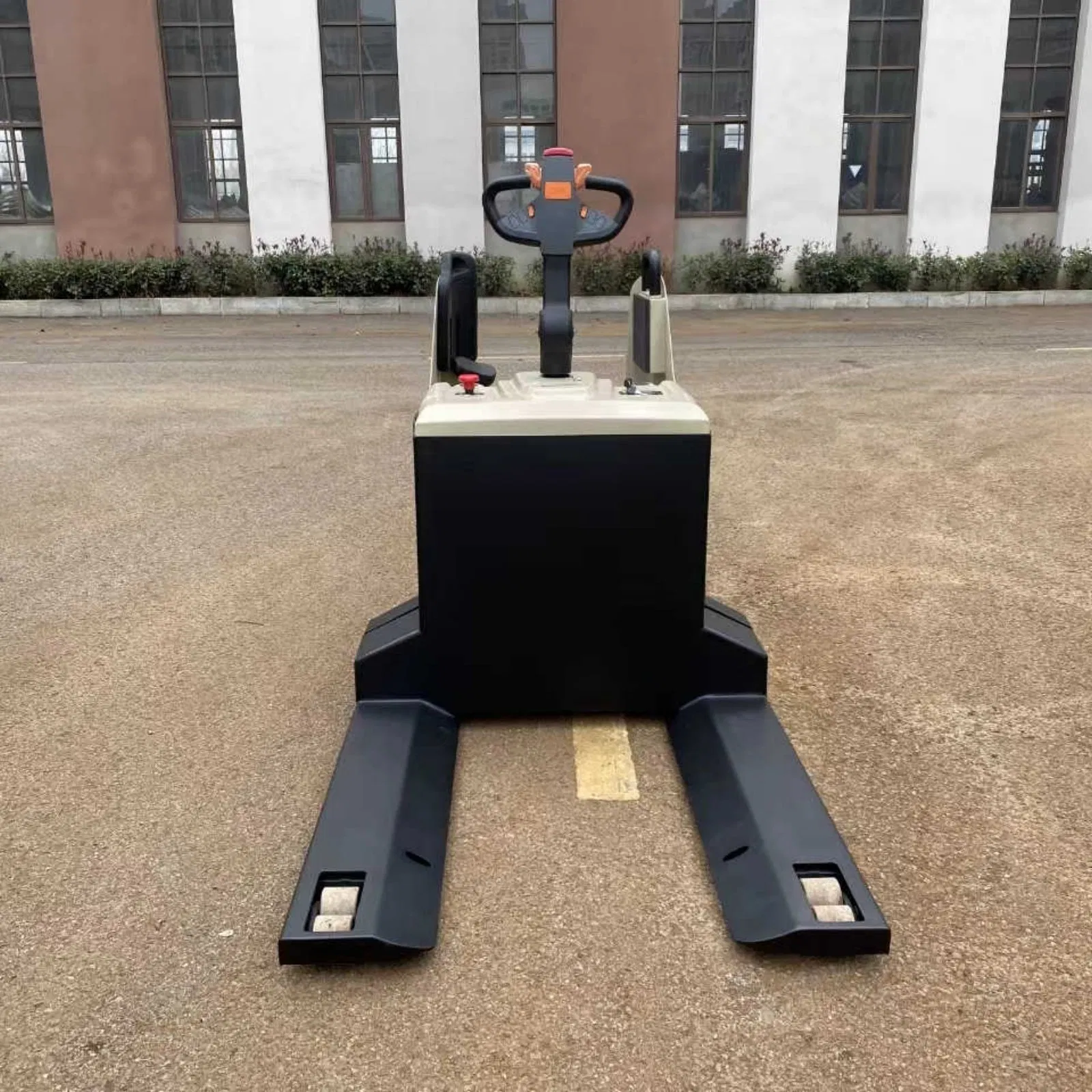 4-10 Ton Semi-Enclosed Ride-on Electric Pallet Truck Heavy-Duty Stand-on Pallet Jack for Warehouse Use