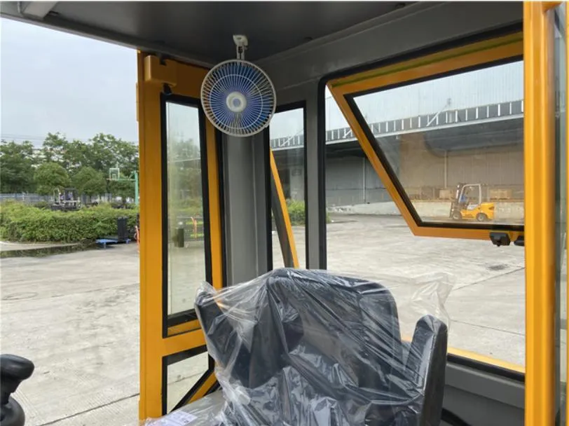 Electric Tow Tractor View 3