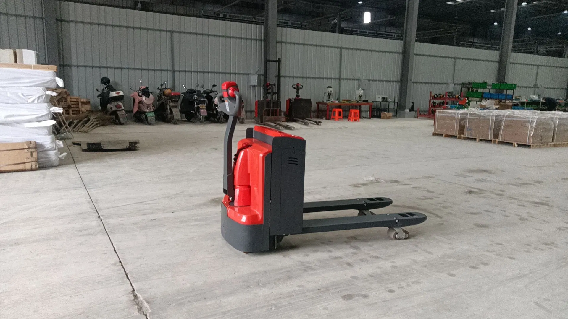 Hot Sale 2.5ton Electric Pallet Truck Built in Charger with DC Motor Compact Walkie Pallet Jack