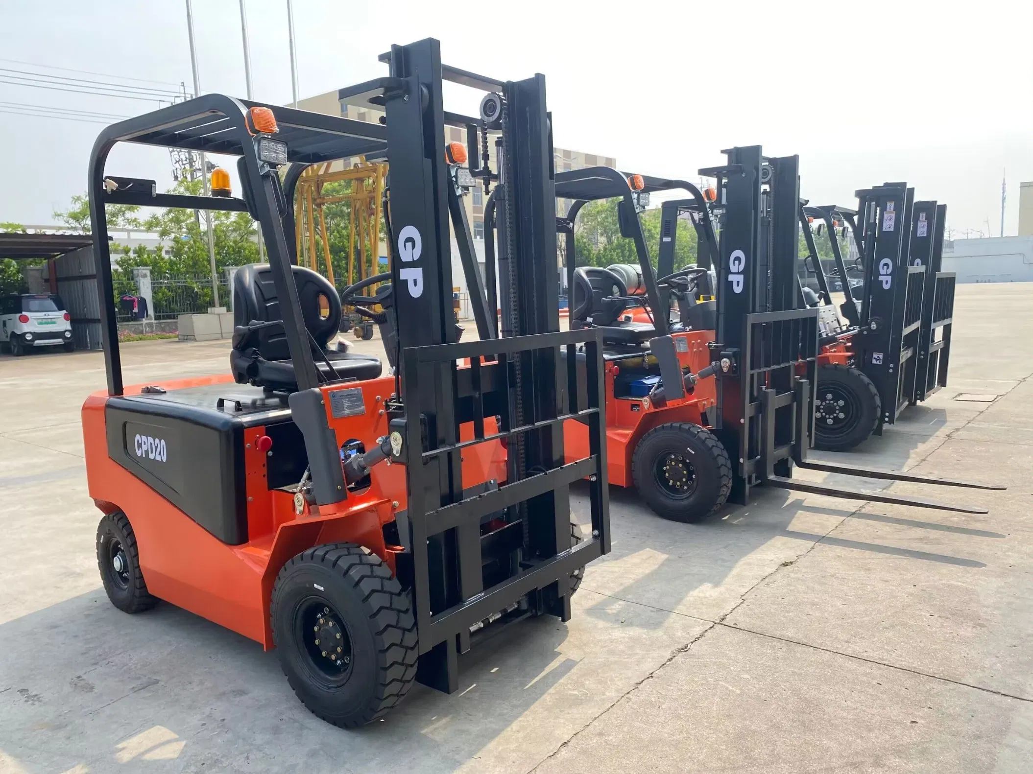 Triplex Full Free Mast of Lifting Height 4.5m- 2t Explosion-Proof Electric Forklift (CPD20)