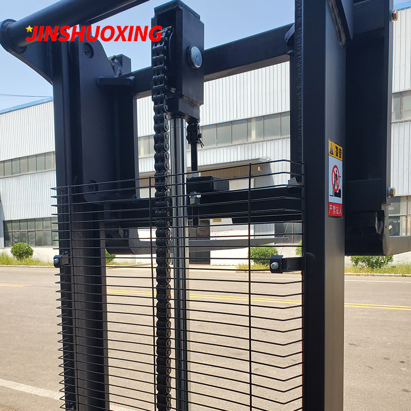 off Road Rough Terrain1.5t 2t Electric Pallet Stacker Truck