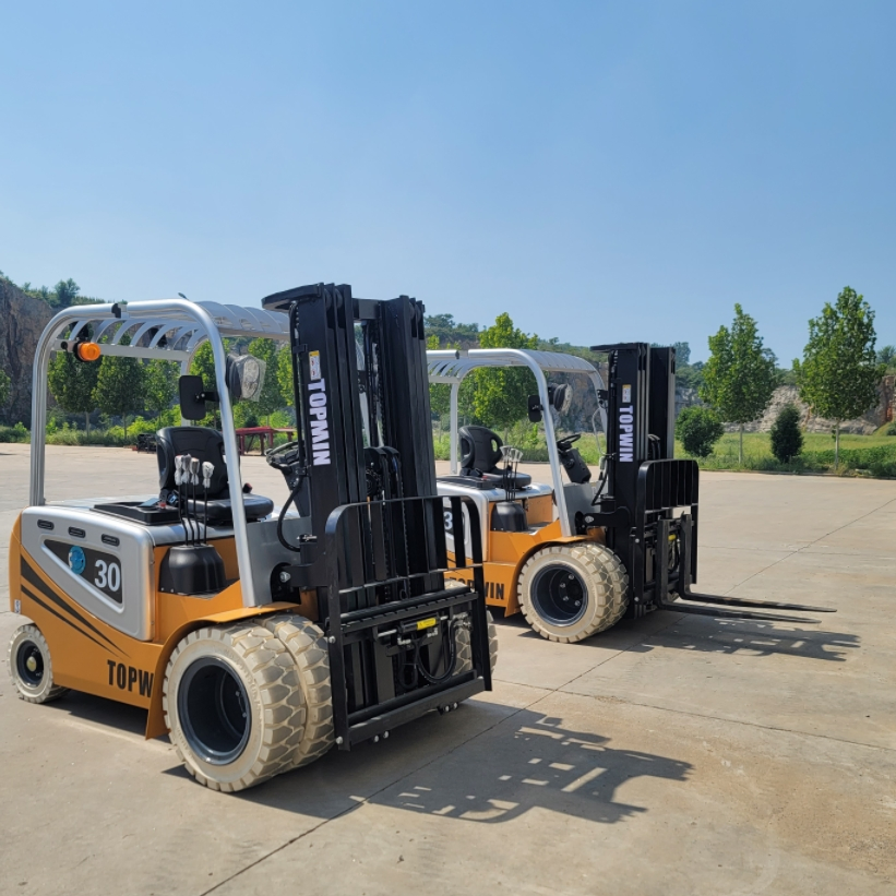 Manufacturer 4X4 3ton 7ton 2/3/4/5/6/7 Ton 4.5 T 3t 5ton Diesel Gasoline Electric LPG Rough Terrain Japan off-Road Truck Fork Lift EPA Engine Warehouse Forklift