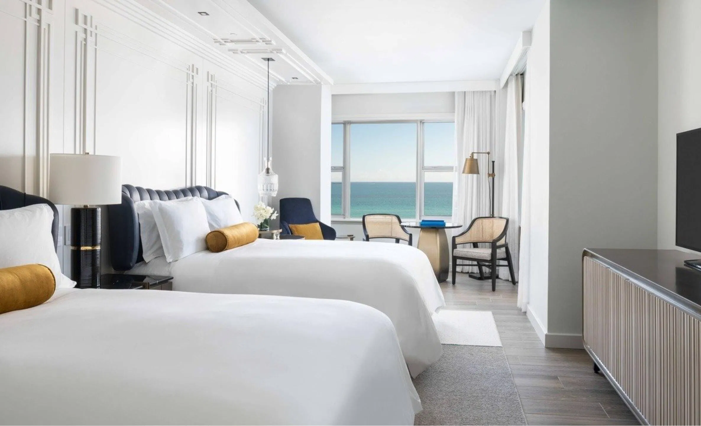 Ritz Carlton Brand Luxury Customized Hospitality Solutions of Hotel Bedroom Furniture