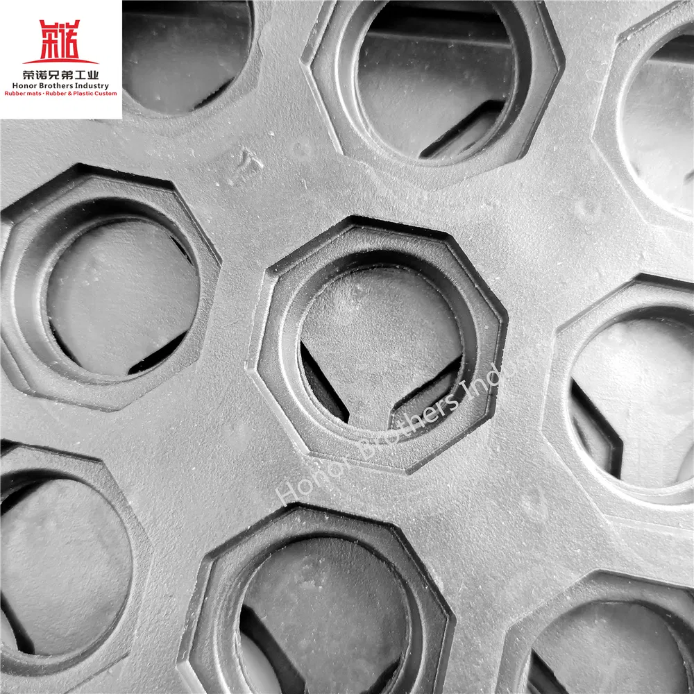 Modular Interlocking Connectable Anti-Fatigue Rubber Floor Mat for Restaurant/Kitchen/Bathroom/Garage/Garden/Entryway with Drainage Holes