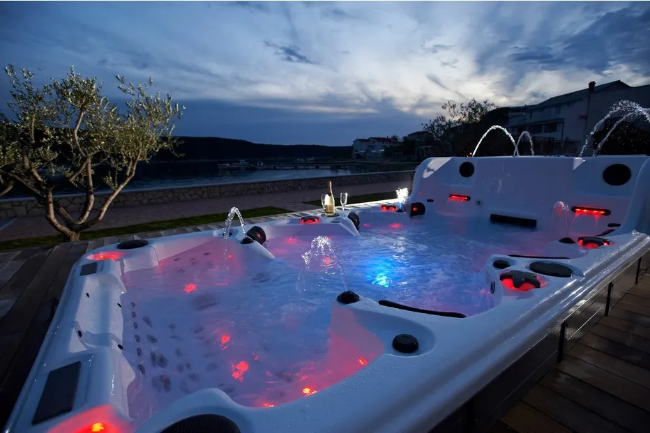 Dual Zone Swim Spa