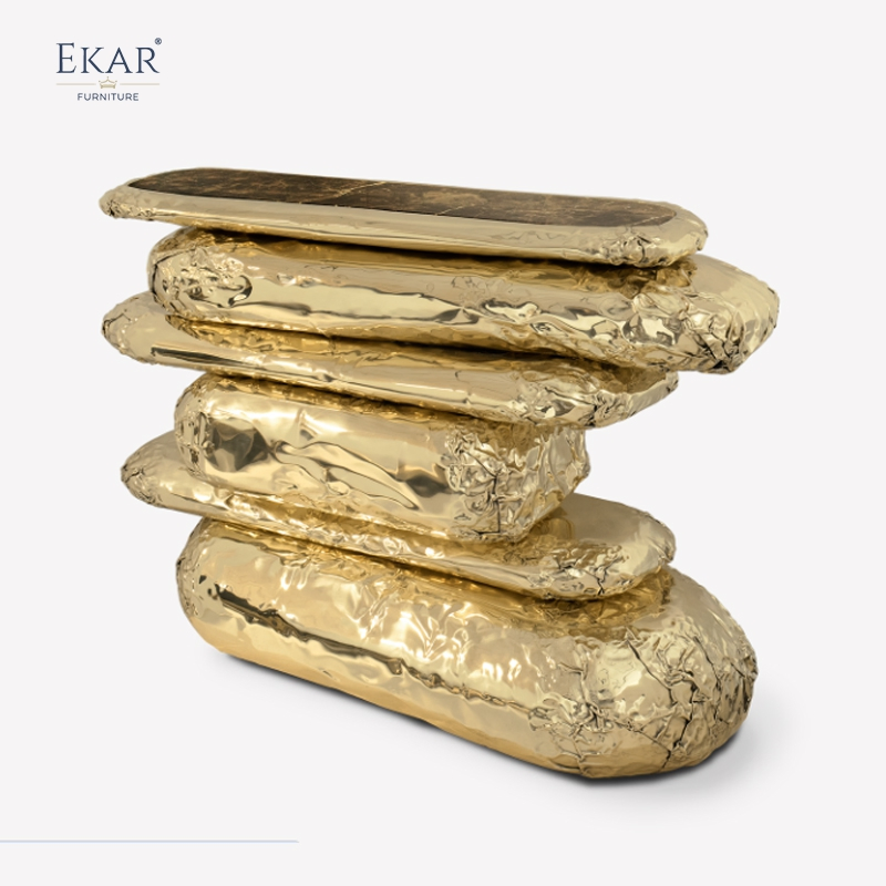 Modern - Style Living Room Console Table: Solid Wood Core with Brass Sheet Wrapping, Marble Tabletop, a Luxurious Entryway Centerpiece