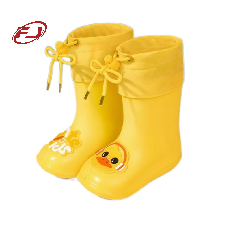 Fashionable Kids Rainshoes for Outdoor Excursions and Daily Comfort