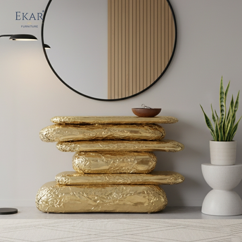 Modern - Style Living Room Console Table: Solid Wood Core with Brass Sheet Wrapping, Marble Tabletop, a Luxurious Entryway Centerpiece